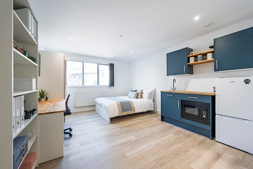 Classic Studio, Sandfield House, Nottingham - view 2